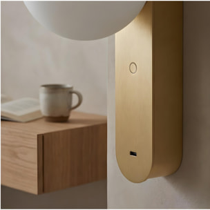 Ledsc4 LedsC4 - Aplique de Pared con USB, Iluminación LED Interior, Oro Mate, Eficiencia Energética, Diseño Moderno, Versátil para Proyectos Residenciales y Comerciales