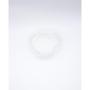 Cubrepañal de tul bordado. Elastico en la cintura y en las piernas.