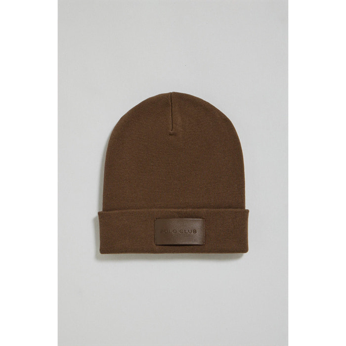 Gorro Vito marrón con detalle de etiqueta Polo Club