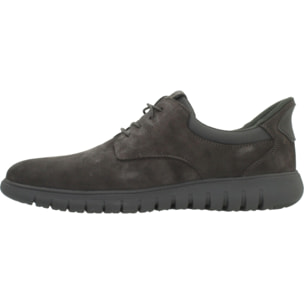 Zapatos de Vestir Hombre de la marca GEOX  modelo U664JA 00022 MARRON