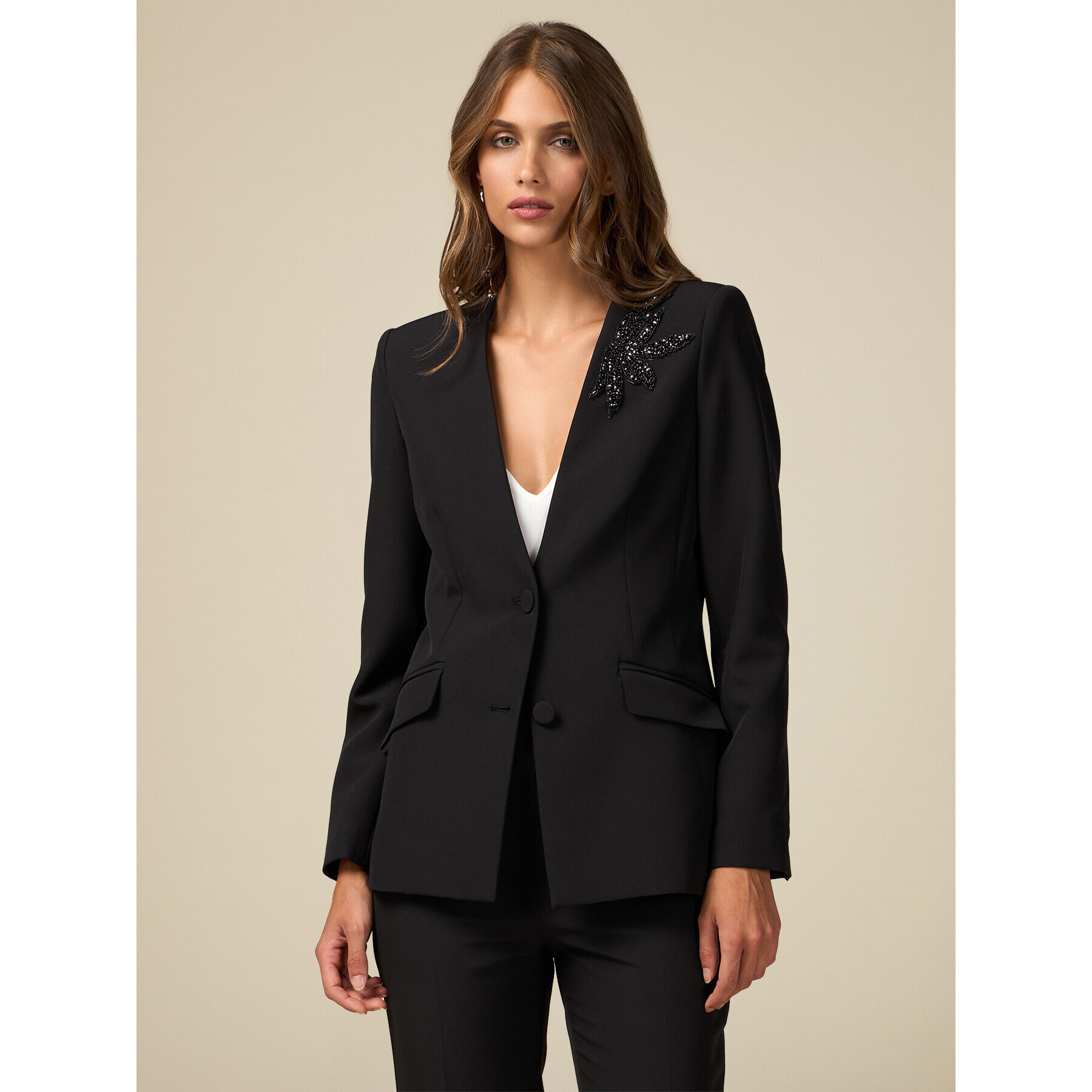 Oltre - Blazer con patch gioiello - Nero