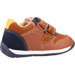 Zapatillas Niño de la marca GEOX  modelo B EACH BOY MARRON