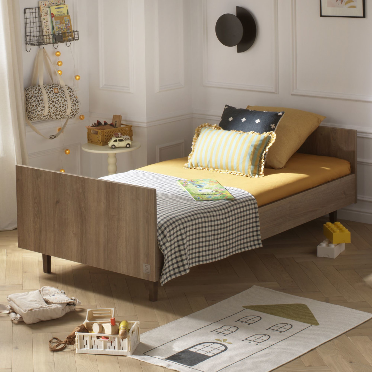 Lit junior 190x90cm avec sommier et matelas - décor bois chêne mokka