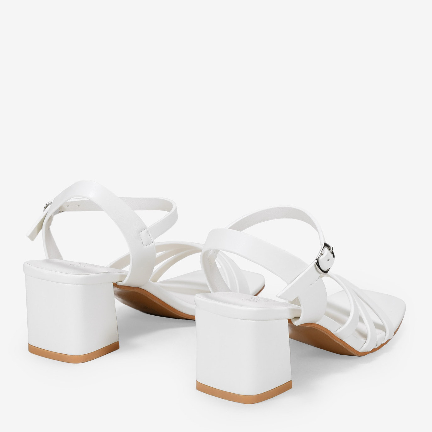 Sandalias de tacón ancho blancas