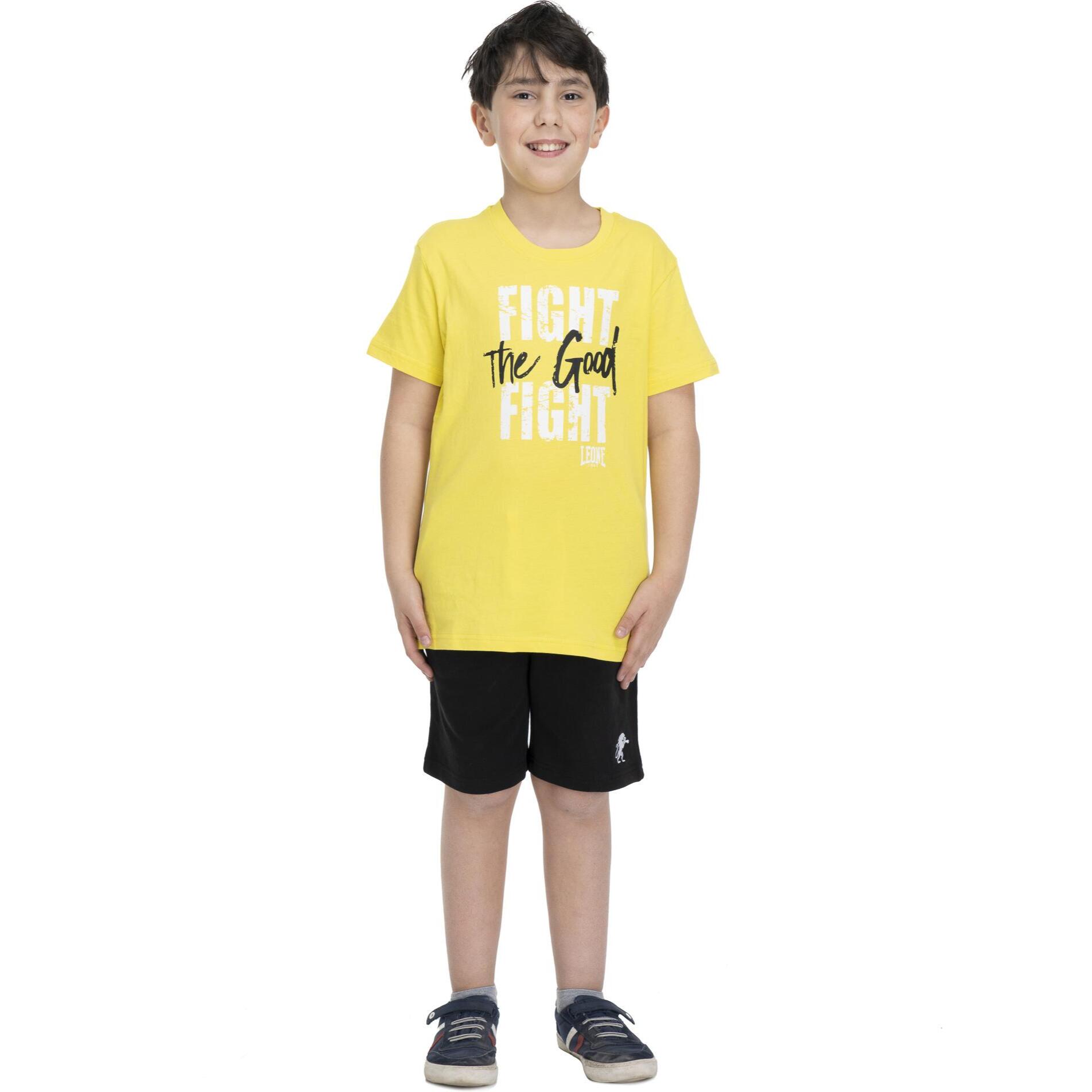 Traje deportivo para niños.