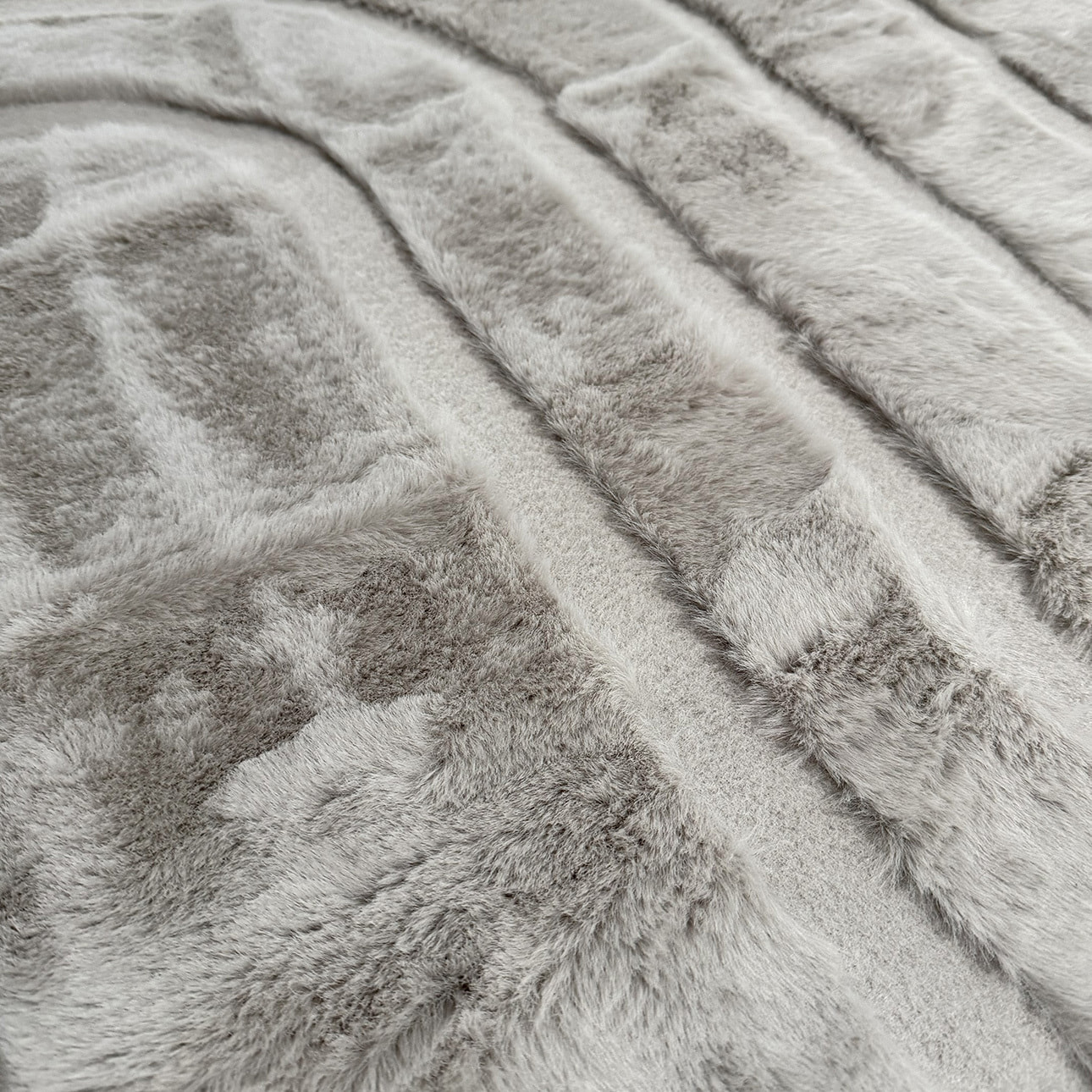 ALASKA - Tapis doux à motif arc gris