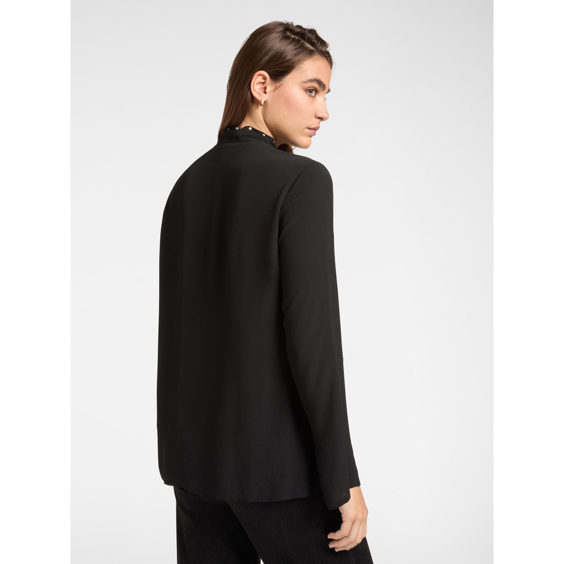 Elena Mirò - Blusa con fusciacca e borchie piatte - Nero