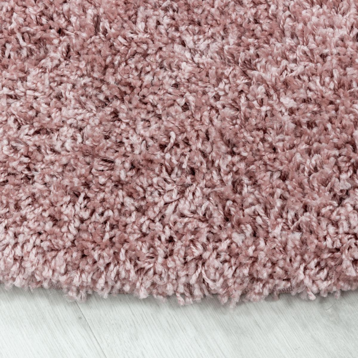 Tapis poils longs shaggy tissé motif uni RIBI