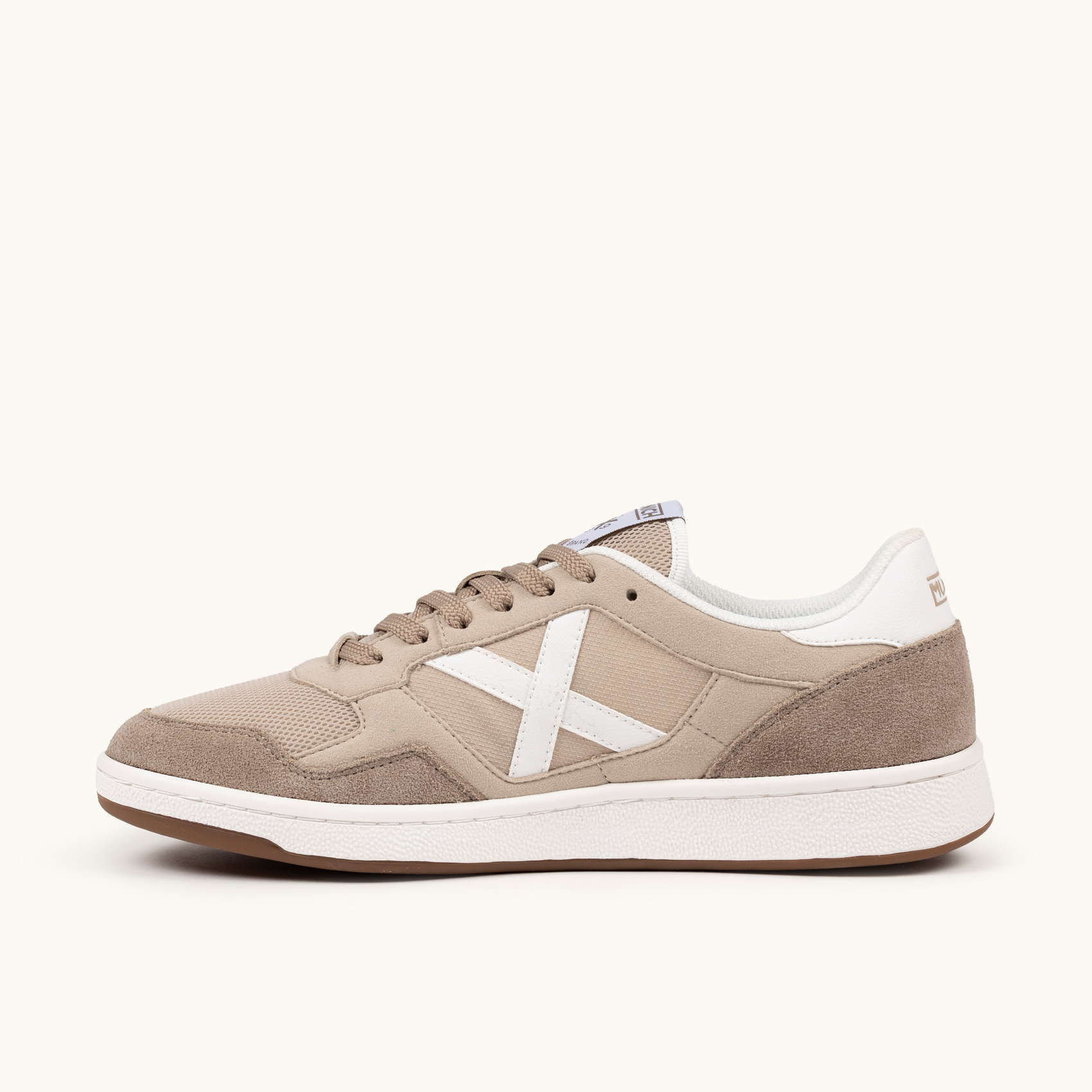 Zapatilla de Estilo Retro y Urbano MUNICH ARROW 78