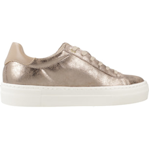 Sneakers de  Mujer de la marca GEOX  modelo D CLAUDIN ORO