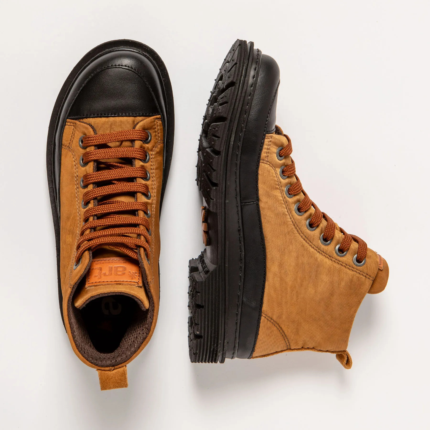 Botines 1895 NYLON CUERO-BLACK/ BIRMINGHAM color Cuero-black