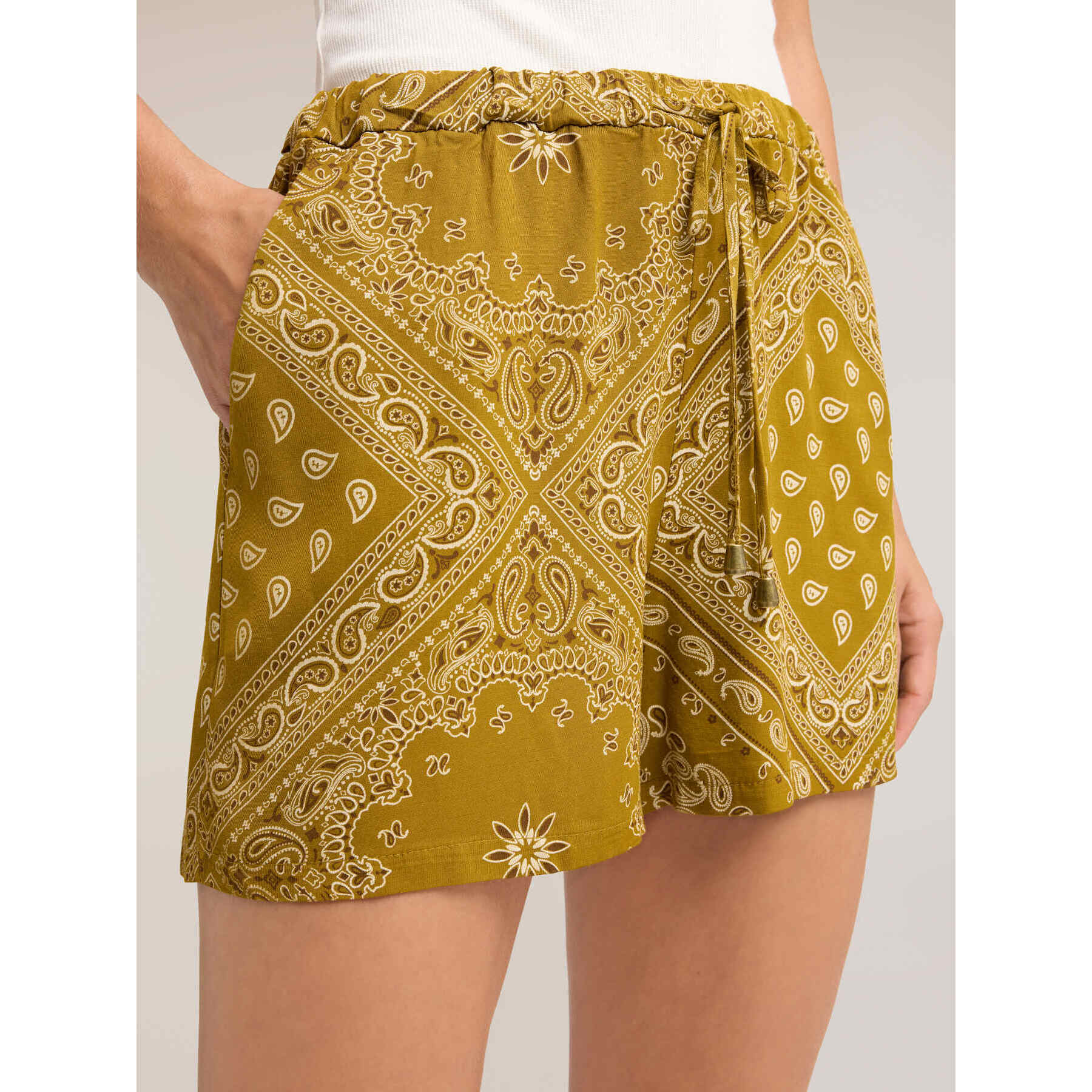 Motivi - Shorts con stampa in twill misto lyocell - Verde militare