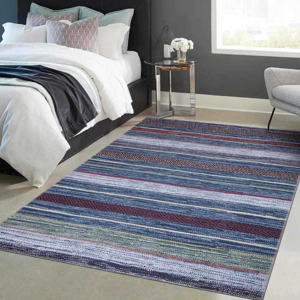 Tapis kilim Voma, doux et soyeux motif Ethnique