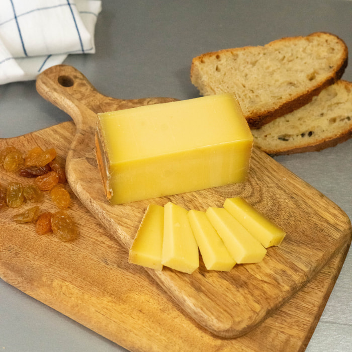 Plateau Signature : Crottin de Chèvre Pas de Loup 60g, Comté AOP Mamie Or 200g, Morbier AOP 250g, C?ur Neufchâtel AOP 200g, Tomme Fourrée aux Truffes Mifroma 120g - 830g - Sélection de Fromages Français & Suisse Artisanaux