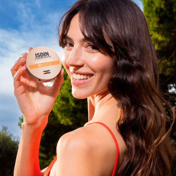 Fotoprotector SPF 50 - Protection Solaire Compacte