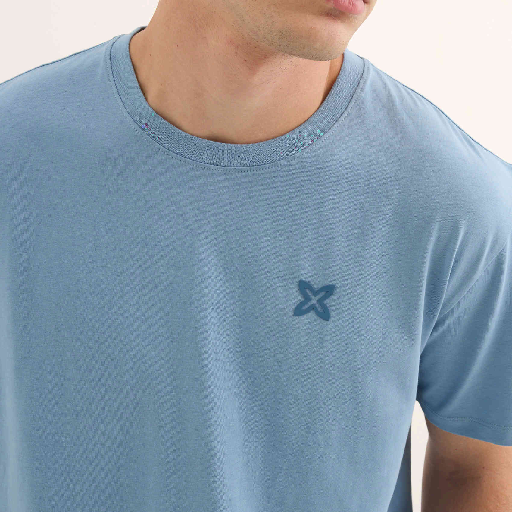 Camiseta Básica Algodón Orgánico Azul Claro ESSENTIALS T-SHIRT LIGHT BLUE