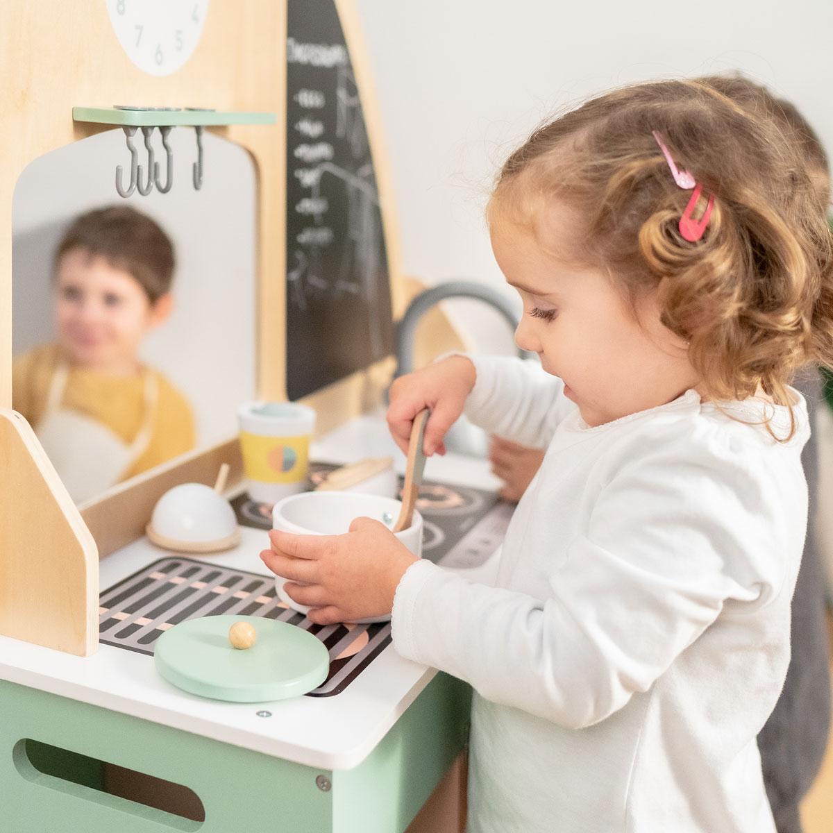 Cocina de juguete FOODIE TRUCK cocinita infantil con accesorios madera