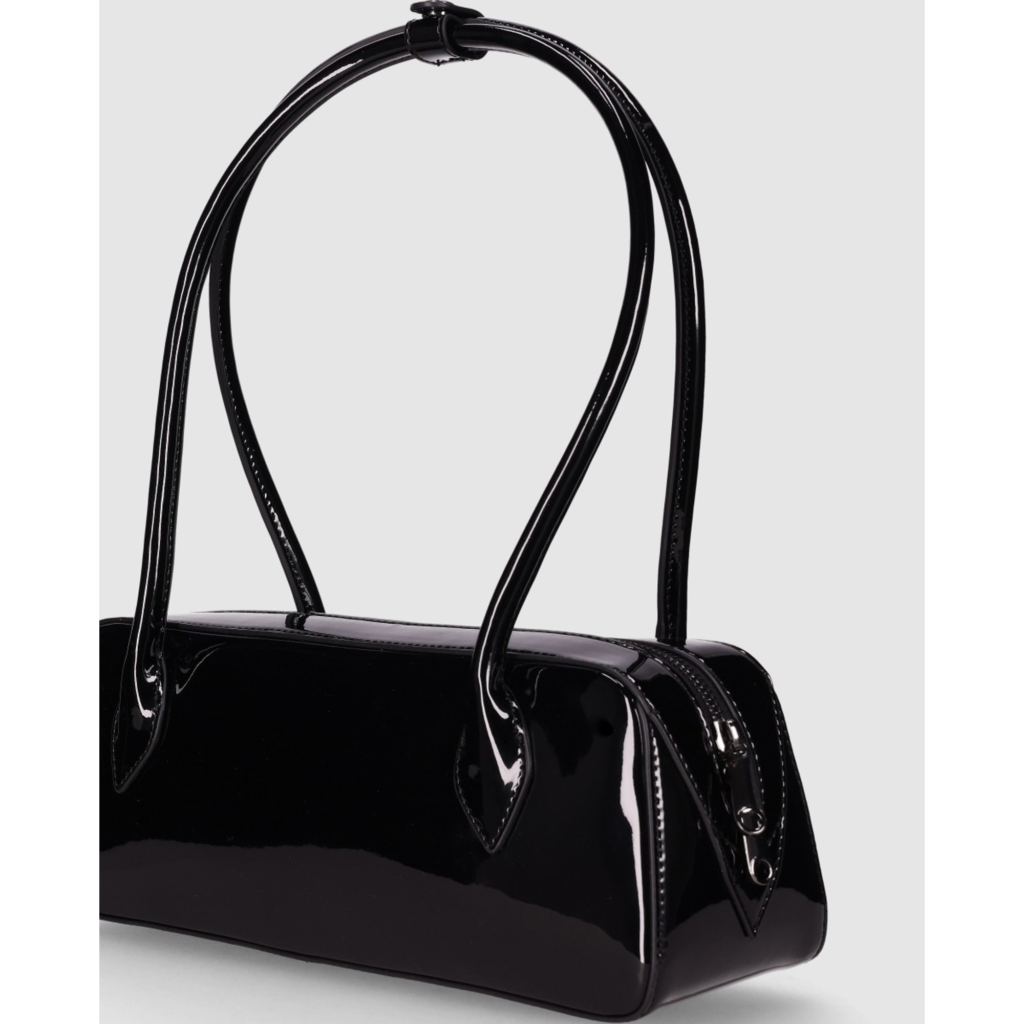 Bolso - Negro - Medida: 32 cm x 11 cm x 10 cm