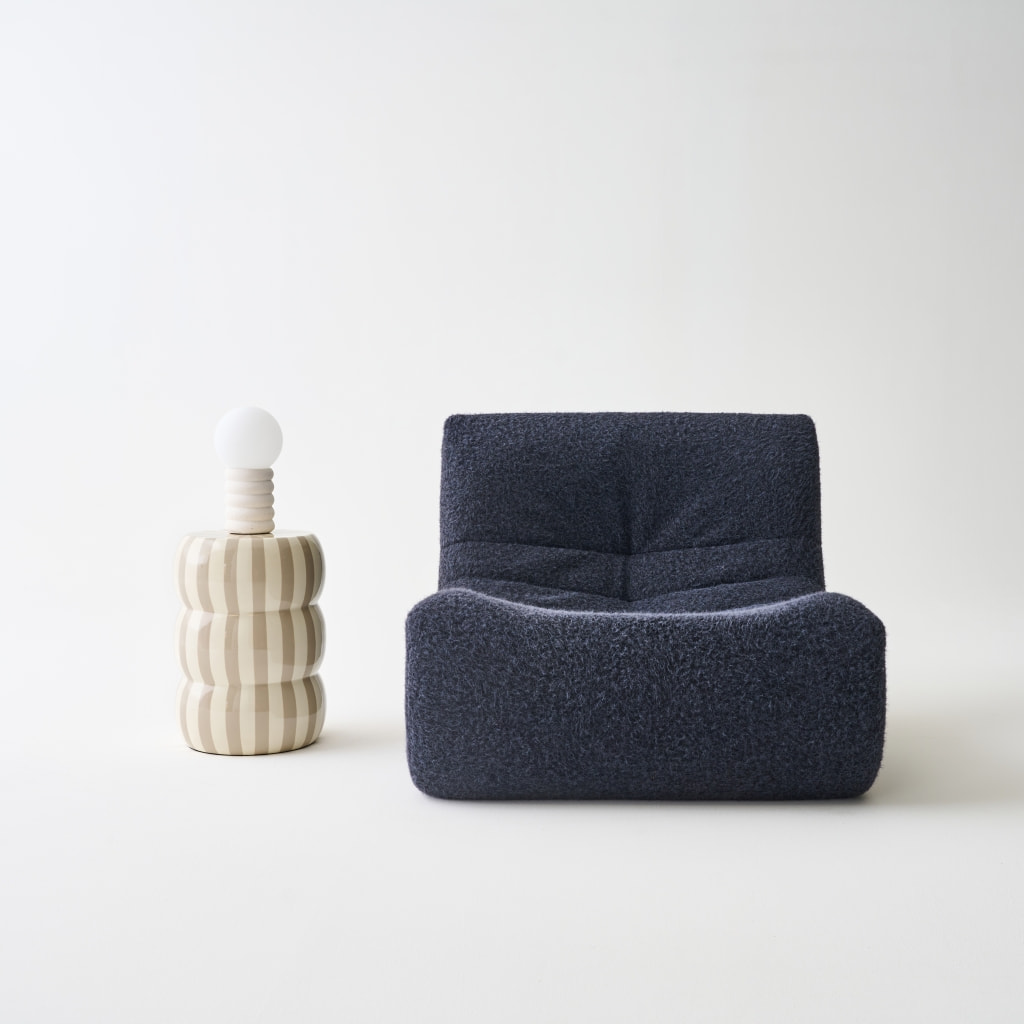 Table d'appoint. bout de canapé. table de chevet acier émaillé beige et blanc Ø33x H 46cm - Loli