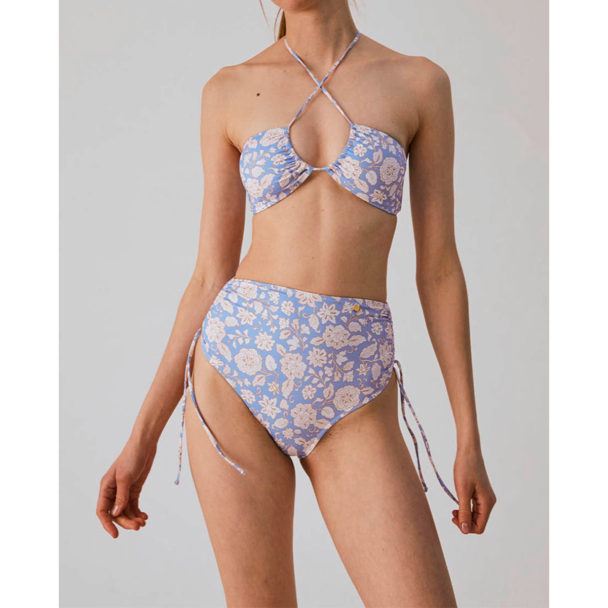 Top de bikini estampado con tirantes ajustables