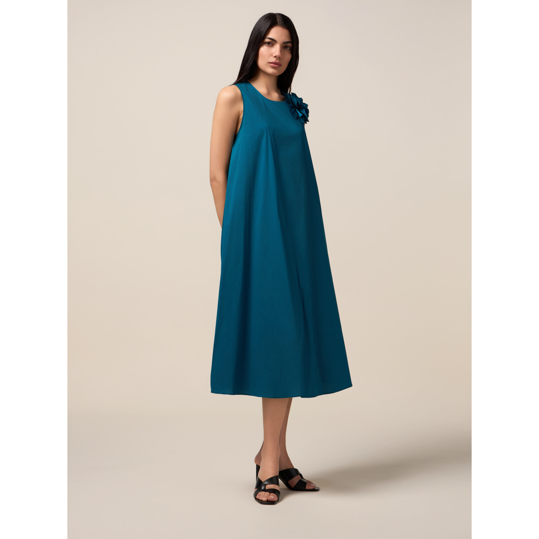 Oltre - Vestito midi in popeline con spilla - Ottanio