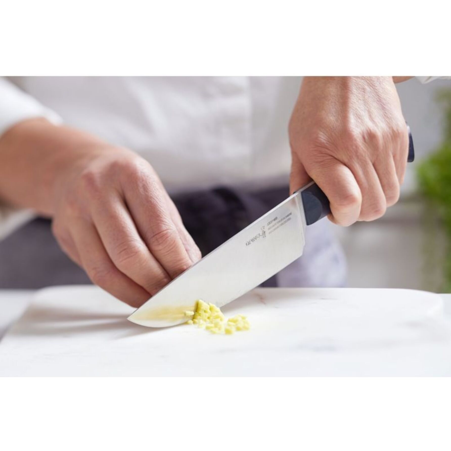 Couteau chef OPINEL Intempora No218