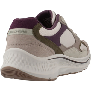 Sneakers de  Mujer de la marca SKECHERS  modelo GO RUN CONSISTENT 2. Beige