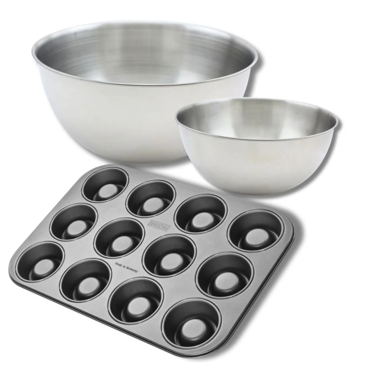 Ensemble avec 1 Moule 12 babas au rhum, 1 spatule Zenker et 2 bols à mixer en inox Fackelmann