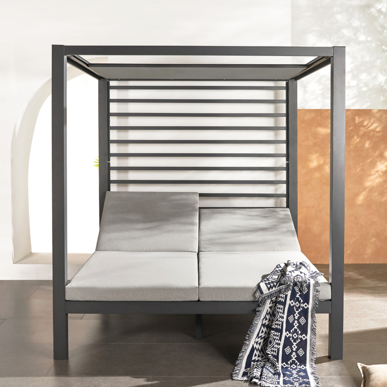 Lit de jardin 2 places structure aluminium gris foncé TALANA
