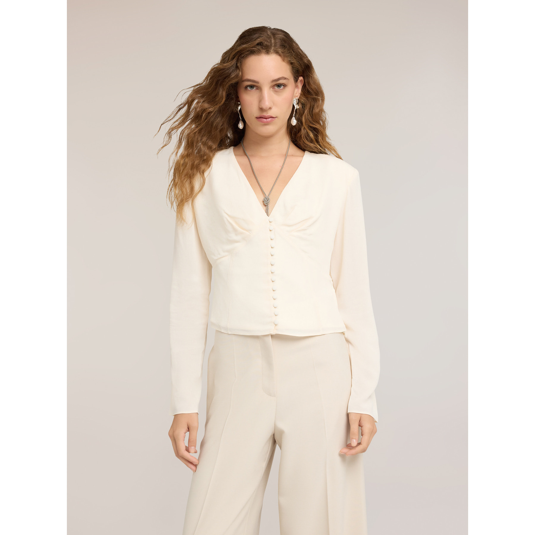 Motivi - Camicia in crêpe de chine con bottoni foderati - Bianco