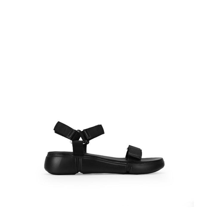 Sandalias deportivas negras con velcro