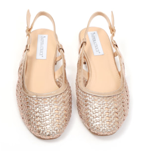 Ballerine slingback in simil pelle con tomaia bucherellata