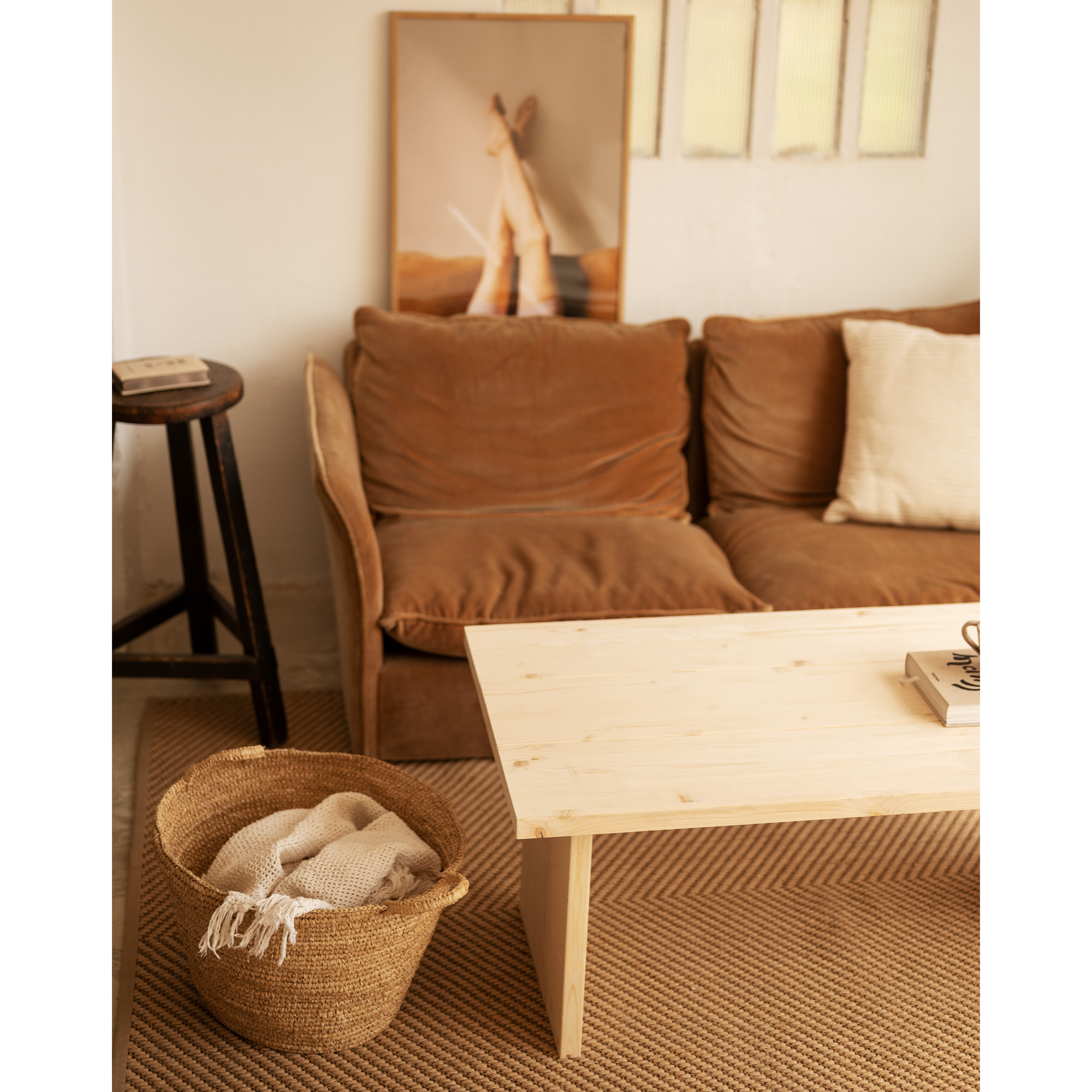 Table basse en bois massif ton naturel 120x60cm Hauteur: 47 Longueur: 120 Largeur: 60