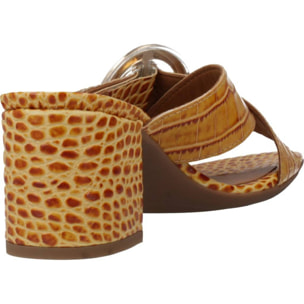 SANDALIAS ALPE 4694 56