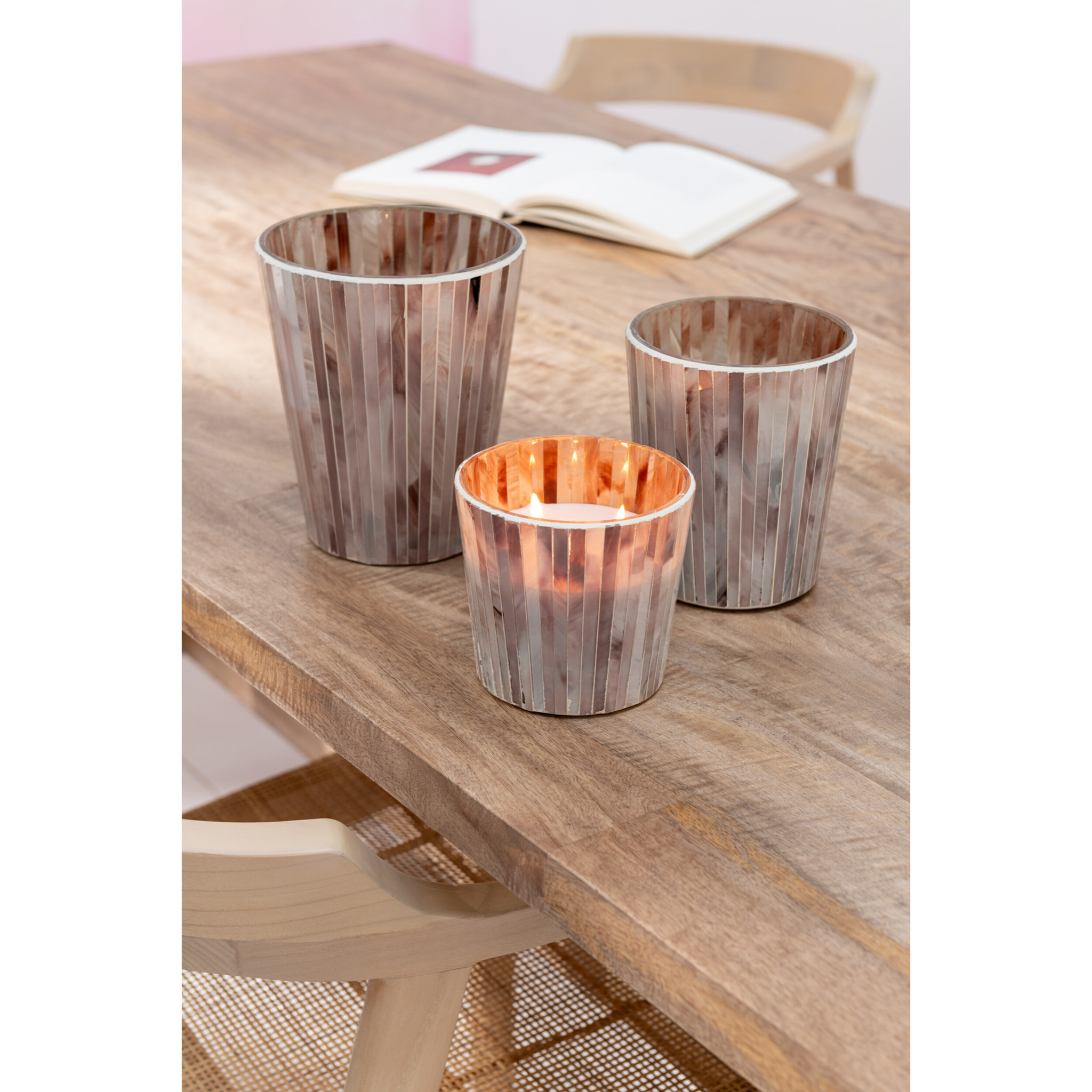 J-Line bougie parfumée Noa - Tender Rose - verre - rose - small - 45H