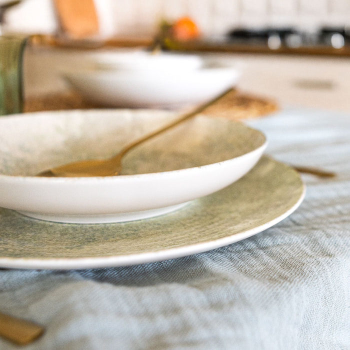 Lot de 6 assiettes à dessert en porcelaine verte 20cm NATURA