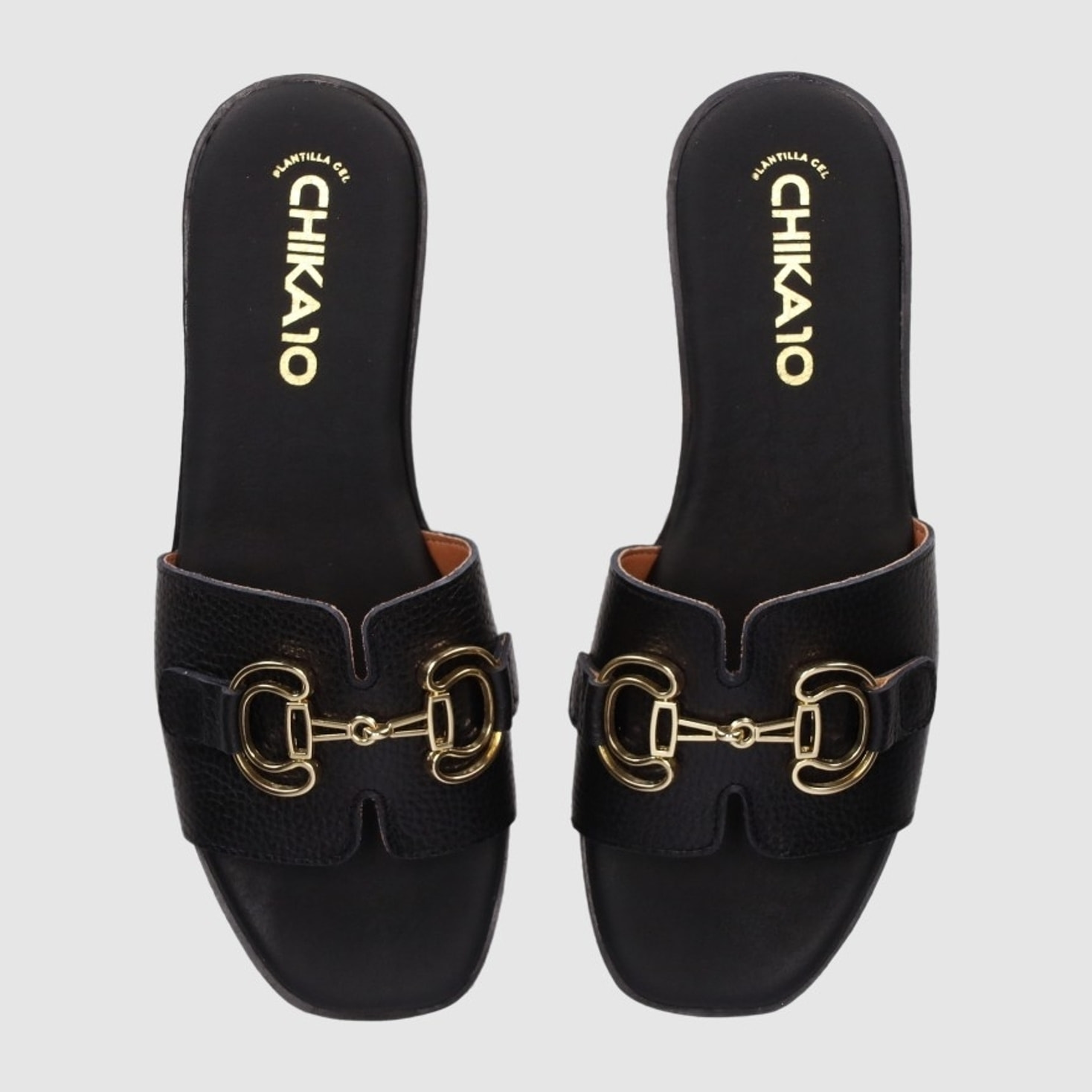 Sandalias de Piel - Negro - Tacón: 2 cm