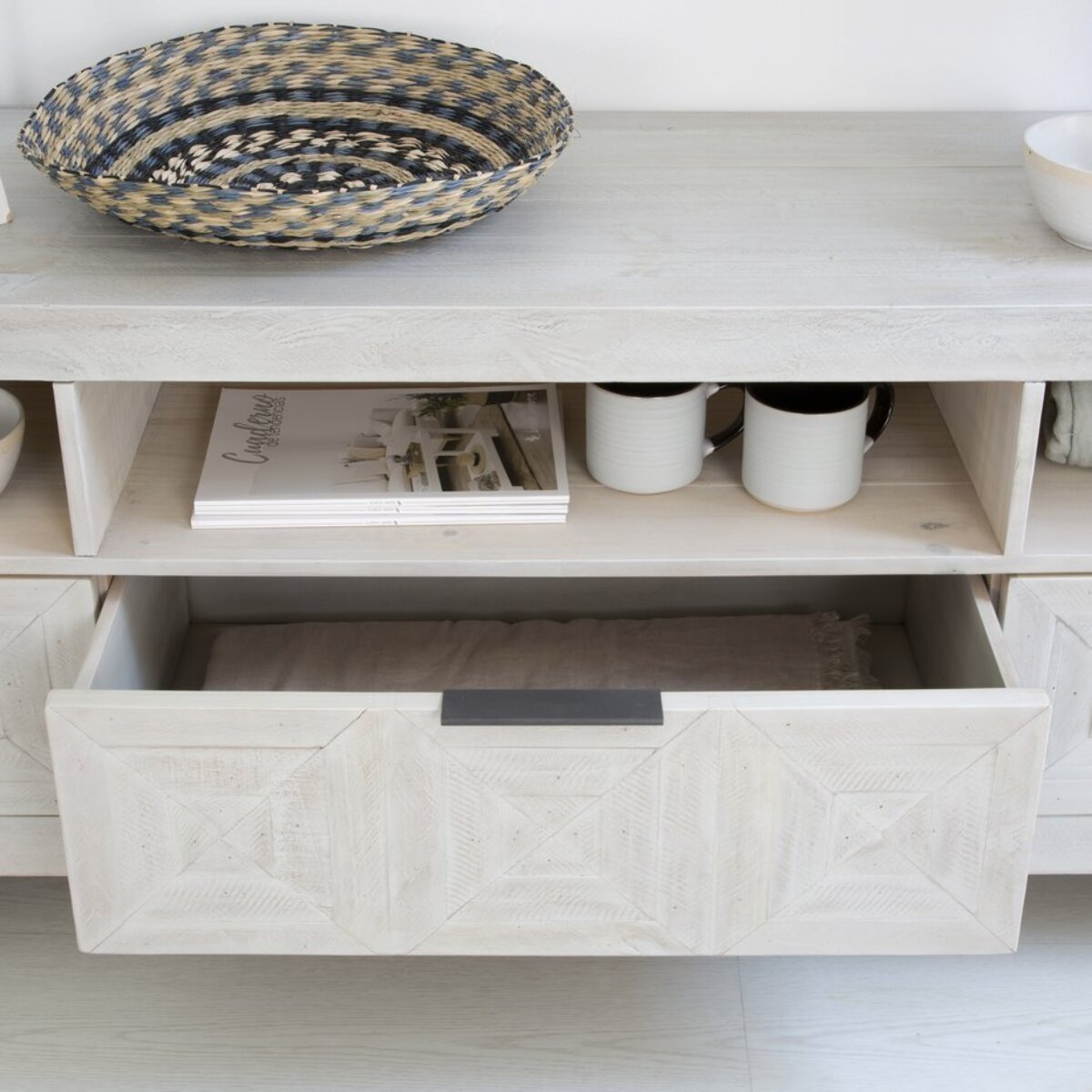 Meuble tv Cuzco -bois massif d'araucaria-couleur blanc  wild 173 x 62 x 45 cm