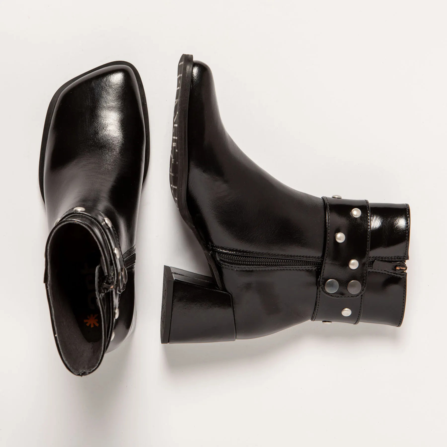 Botines 1706S NAPPA SHINNY BLACK/ VERONA color Black