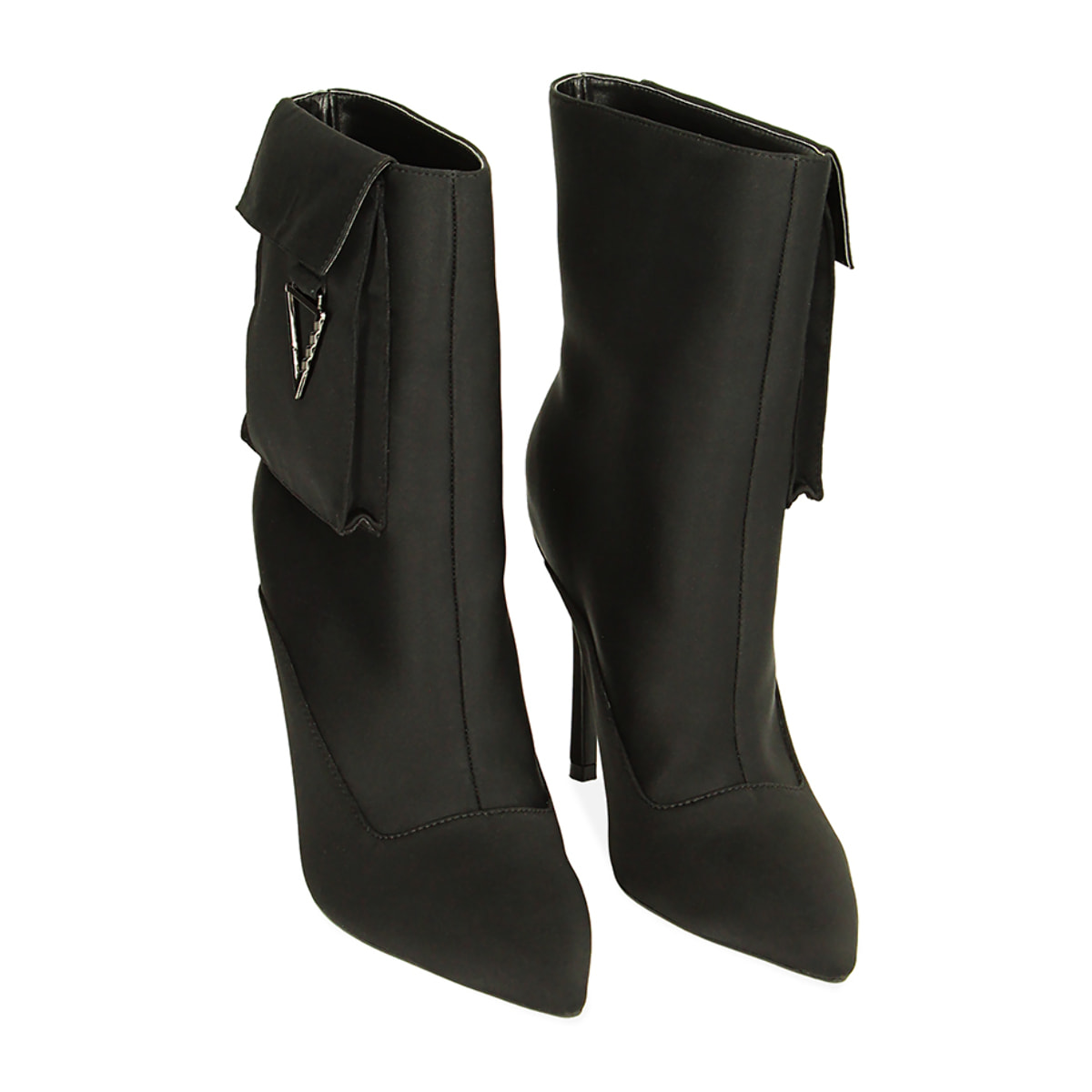 Botines cargo negros de tela, tacón de 10,5 cm