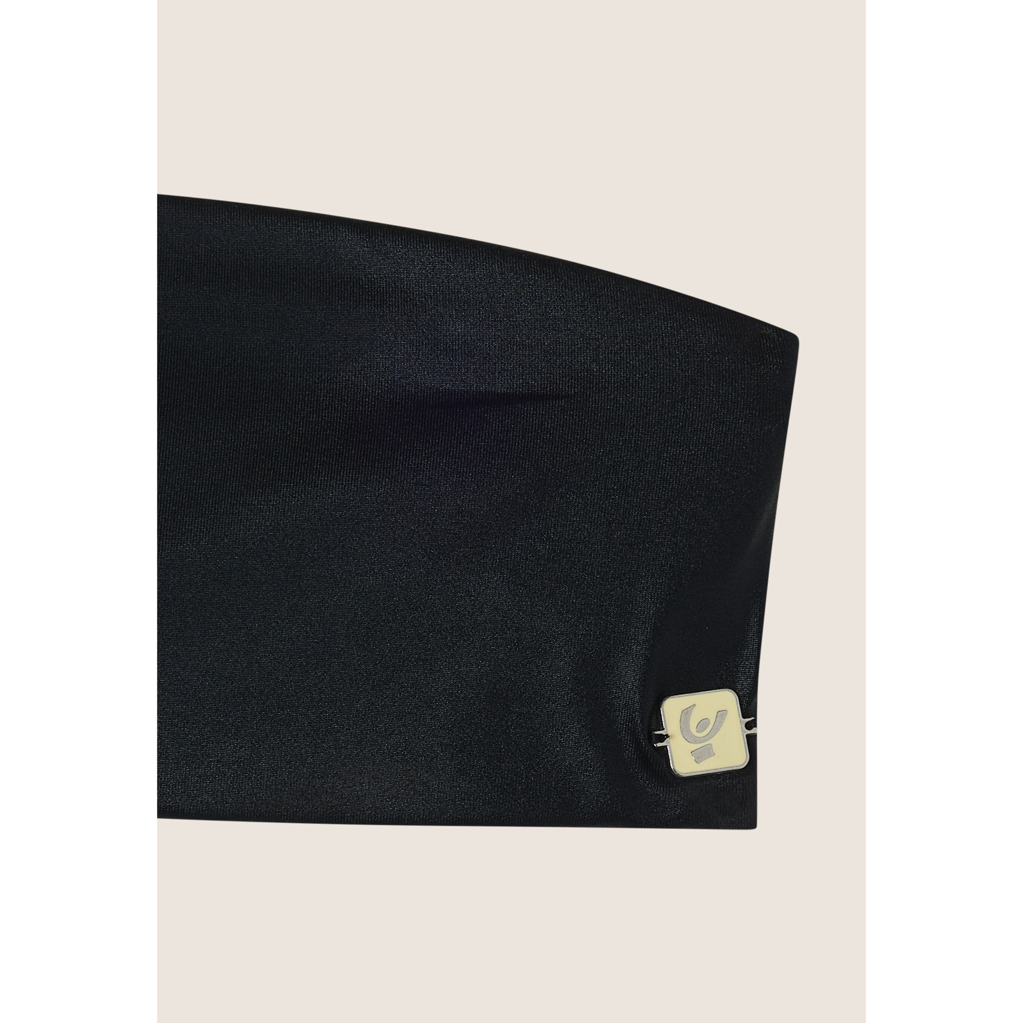 Top a fascia coated effetto brillante