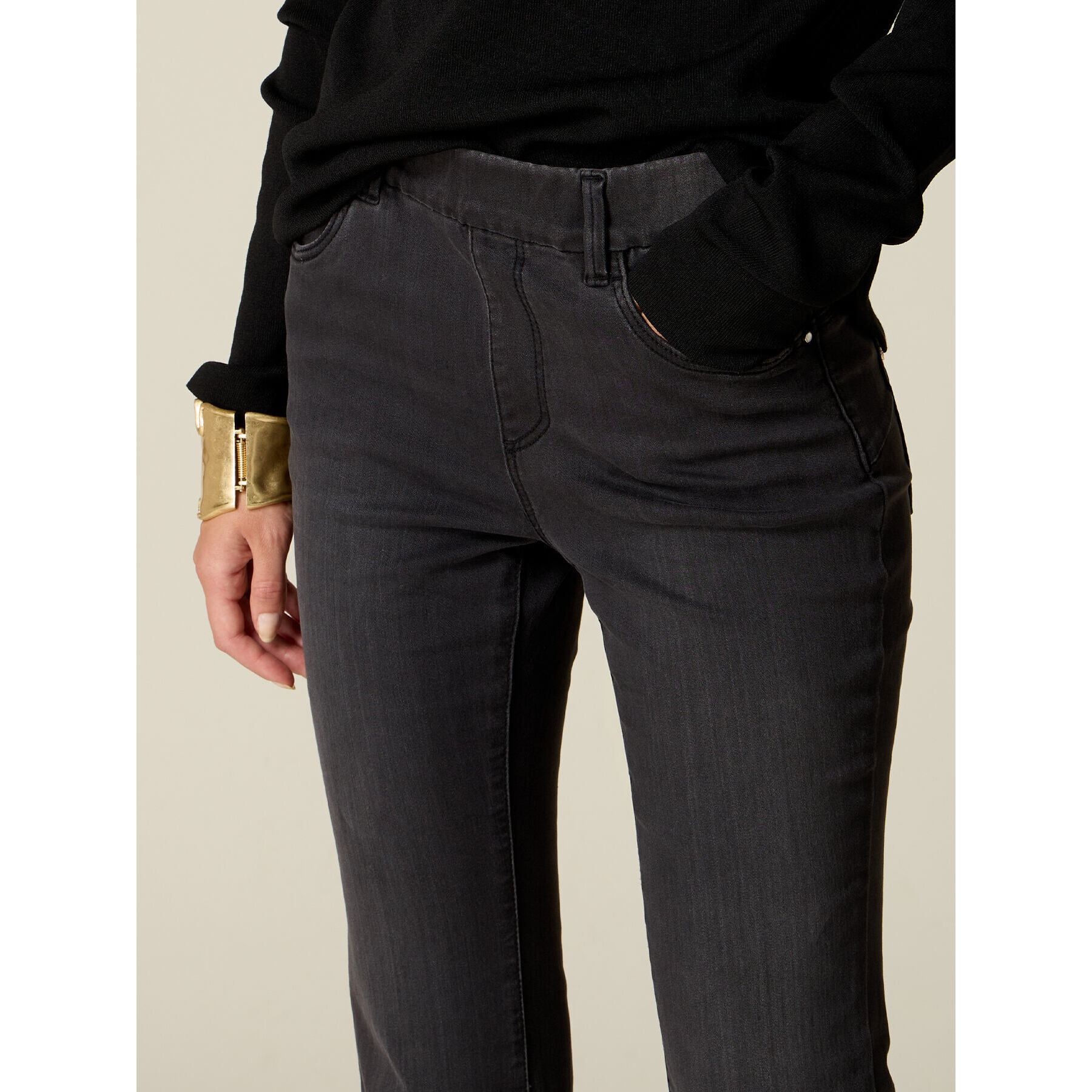 Oltre - Jeans flare con vita elasticizzata - Nero
