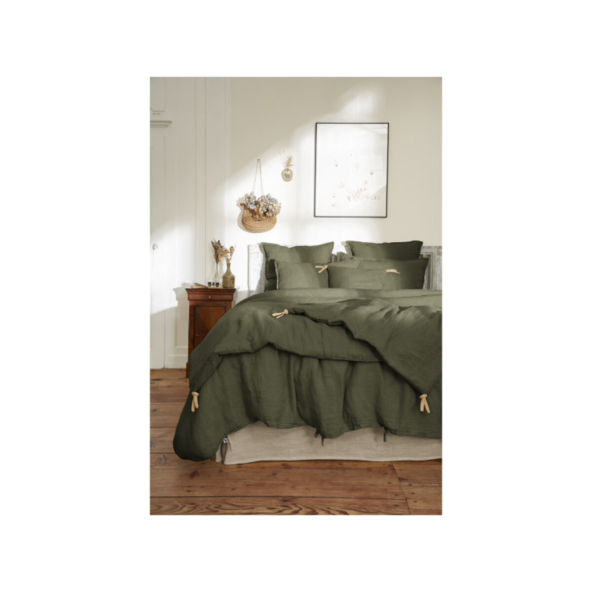 Coussin en lin lavé déhoussable 45 x 45 cm à pompons - 5 coloris - SOLINE