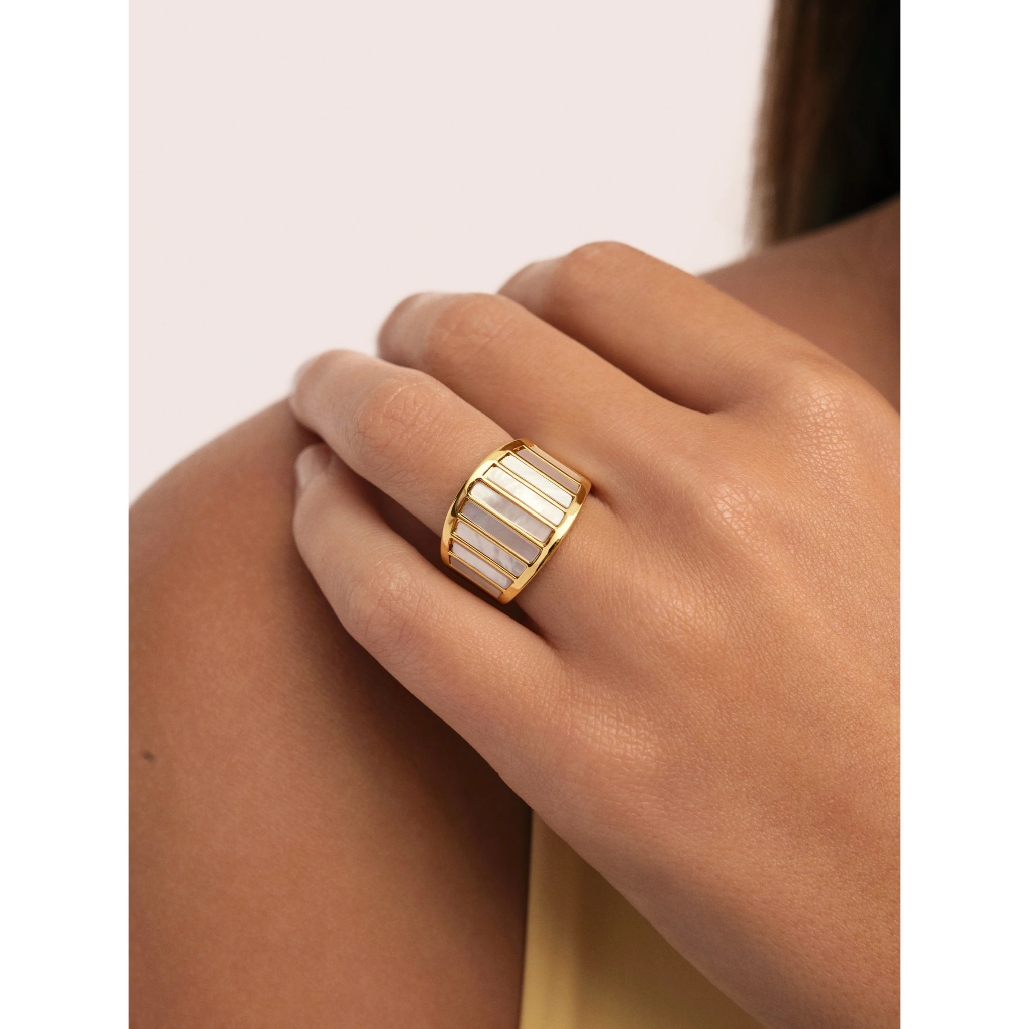 Anillo Siren Shells Acero Baño Oro