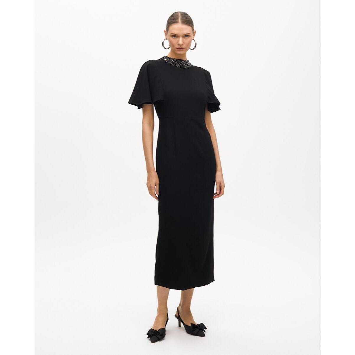 Abito Manica Mantello Collo Gioiello