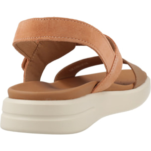 Sandalias Mujer de la marca GEOX  modelo D XAND 2S NARANJA