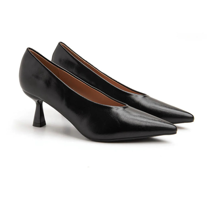 Decolleté con scollo a cuore e tacco 10 cm - NERO