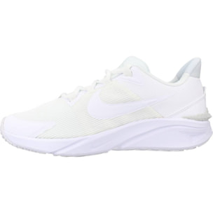 SNEAKERS NIKE STAR RUNNER 4