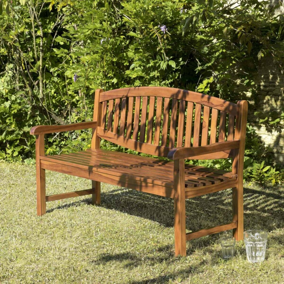 MAEVA - Banc de jardin ovale en bois teck huilé
