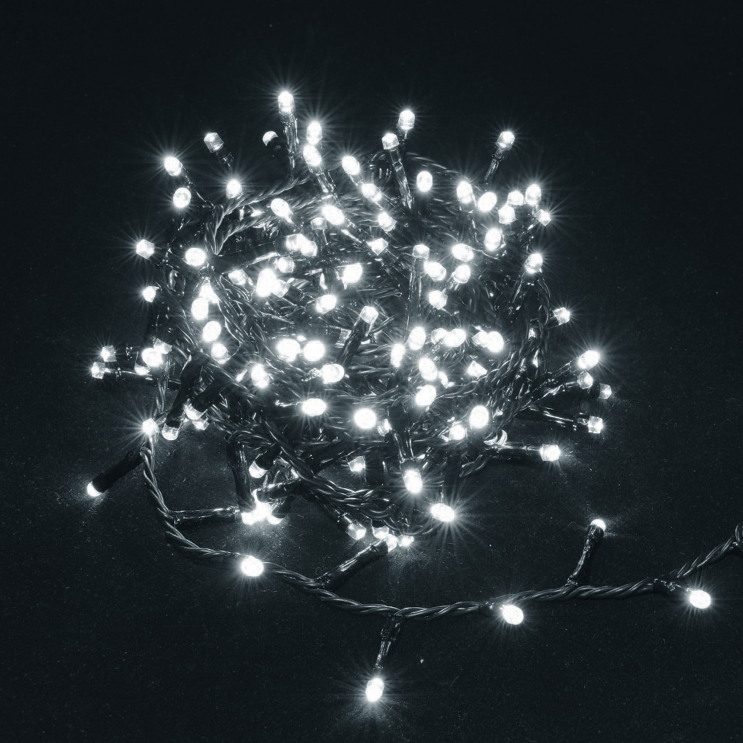 DAM Striscia LED  con 50 lampadine, lunga 4,9 m. 700x6x10cm. Colore bianco